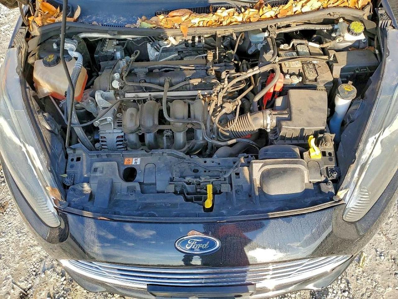 2016 FORD FIESTA S photo 11