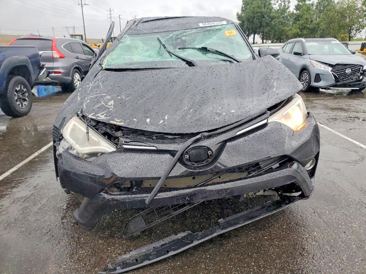 2018 TOYOTA RAV4 ADVENTURE photo 5
