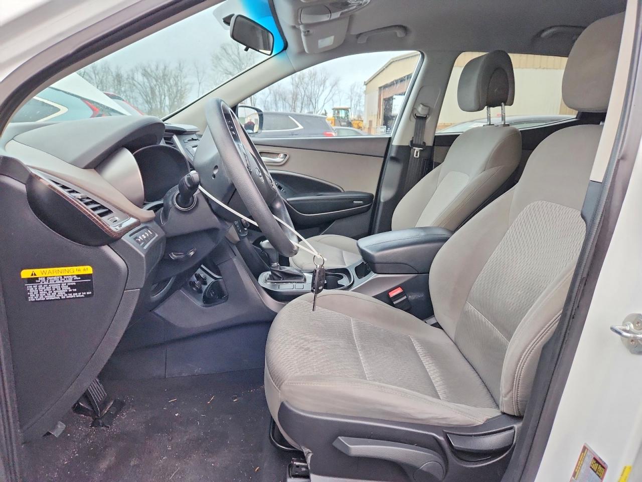 2017 HYUNDAI SANTA FE SPORT photo 7