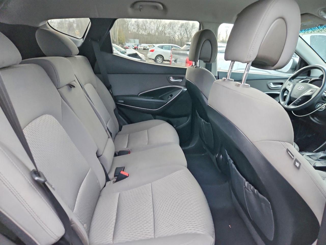 2017 HYUNDAI SANTA FE SPORT photo 11