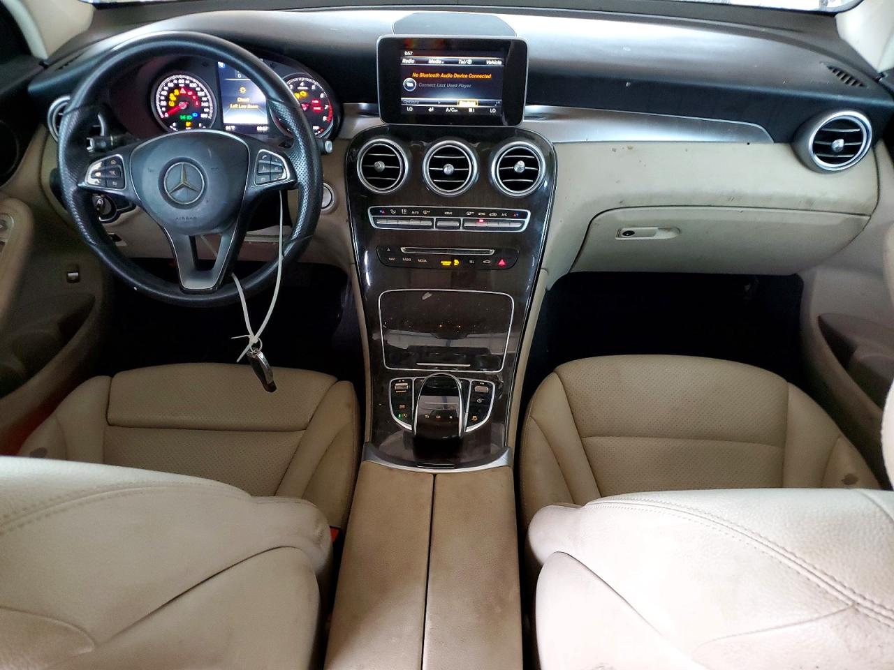 2016 MERCEDES-BENZ GLC 300 photo 8