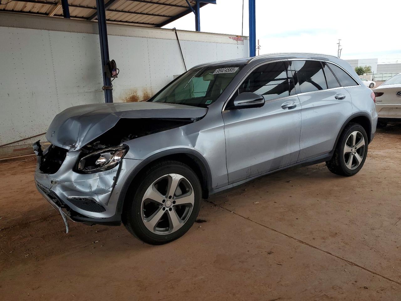 2016 MERCEDES-BENZ GLC