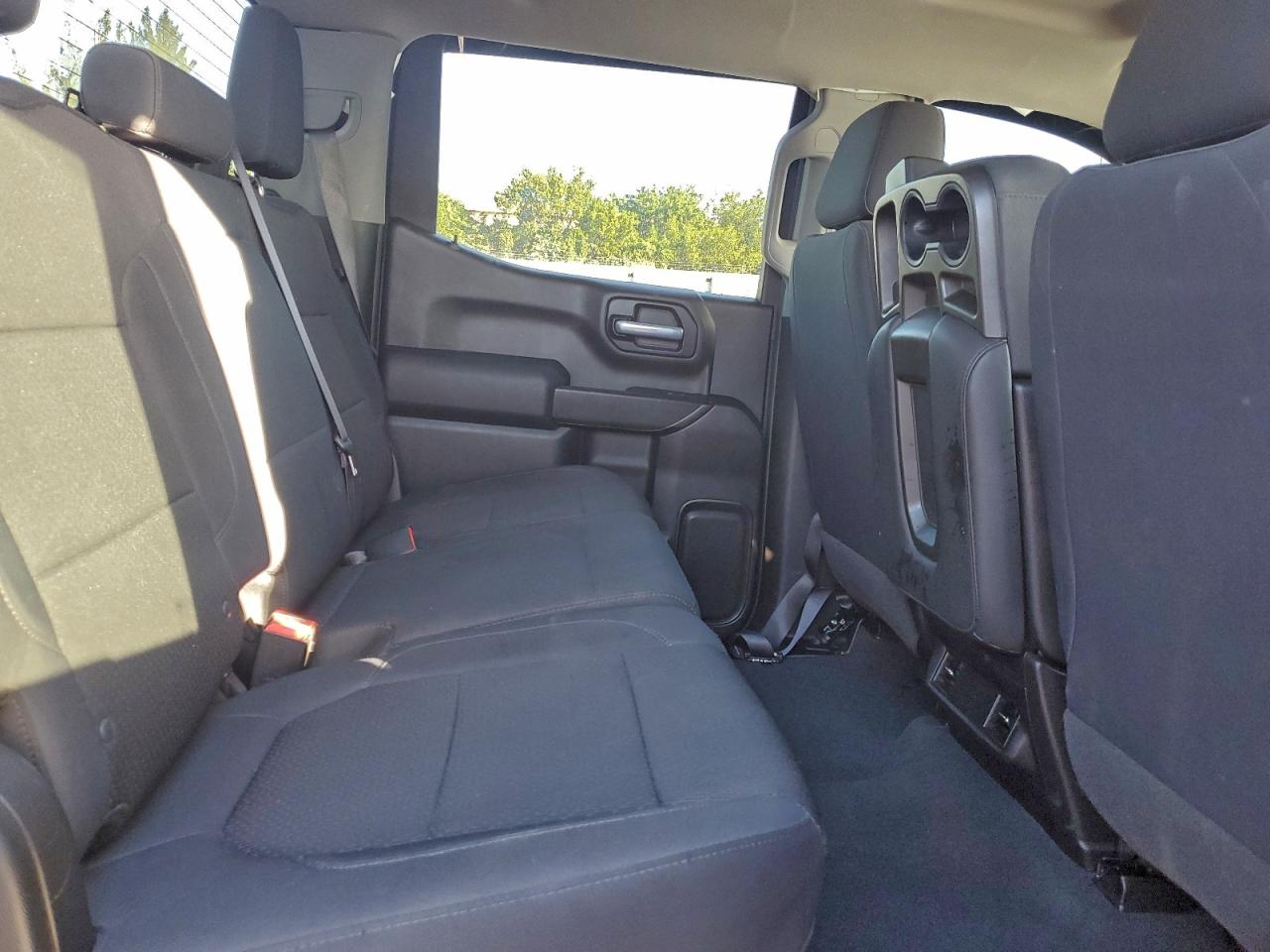 2019 CHEVROLET SILVERADO C1500 CUSTOM photo 10