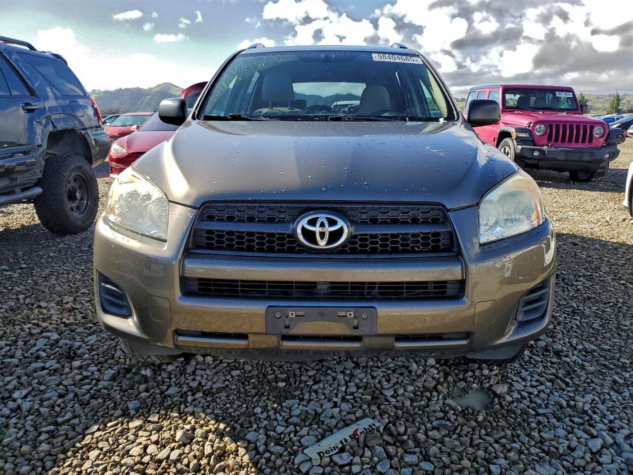 2011 TOYOTA RAV4 photo 5