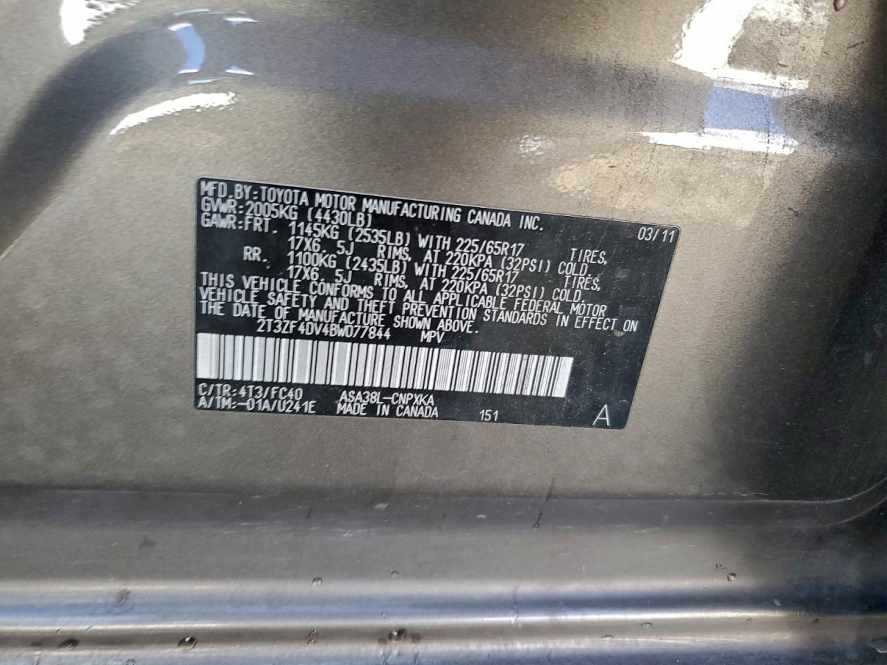 2011 TOYOTA RAV4 photo 13