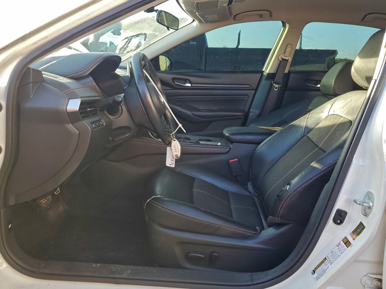2019 NISSAN ALTIMA SR photo 7