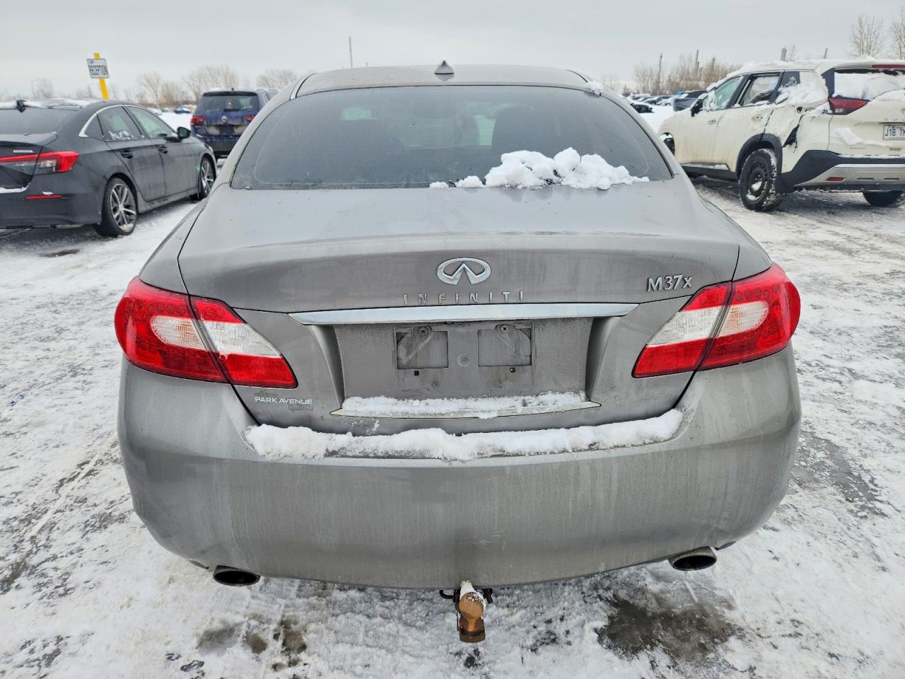 2012 INFINITI M37 X photo 6