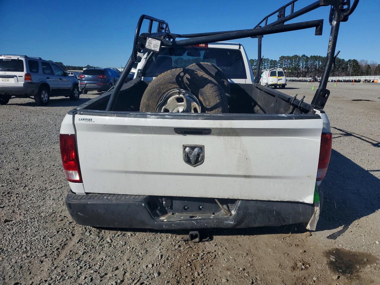 2019 RAM 1500 CLASSIC TRADESMAN photo 6