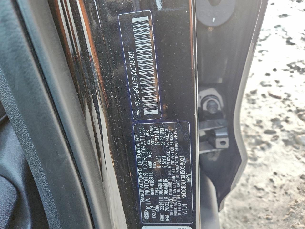 2017 KIA NIRO FE photo 12