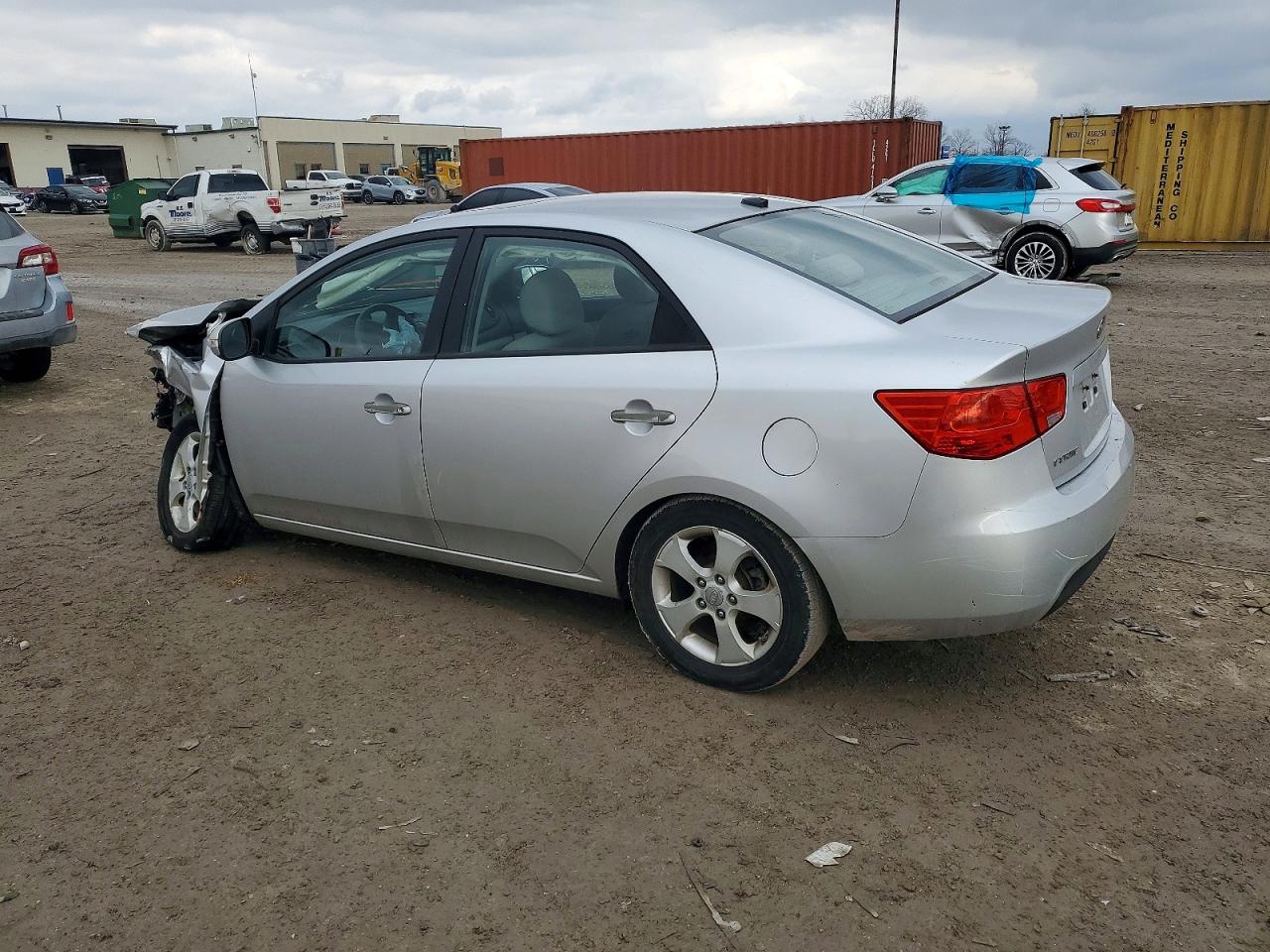 2010 KIA FORTE EX photo 2
