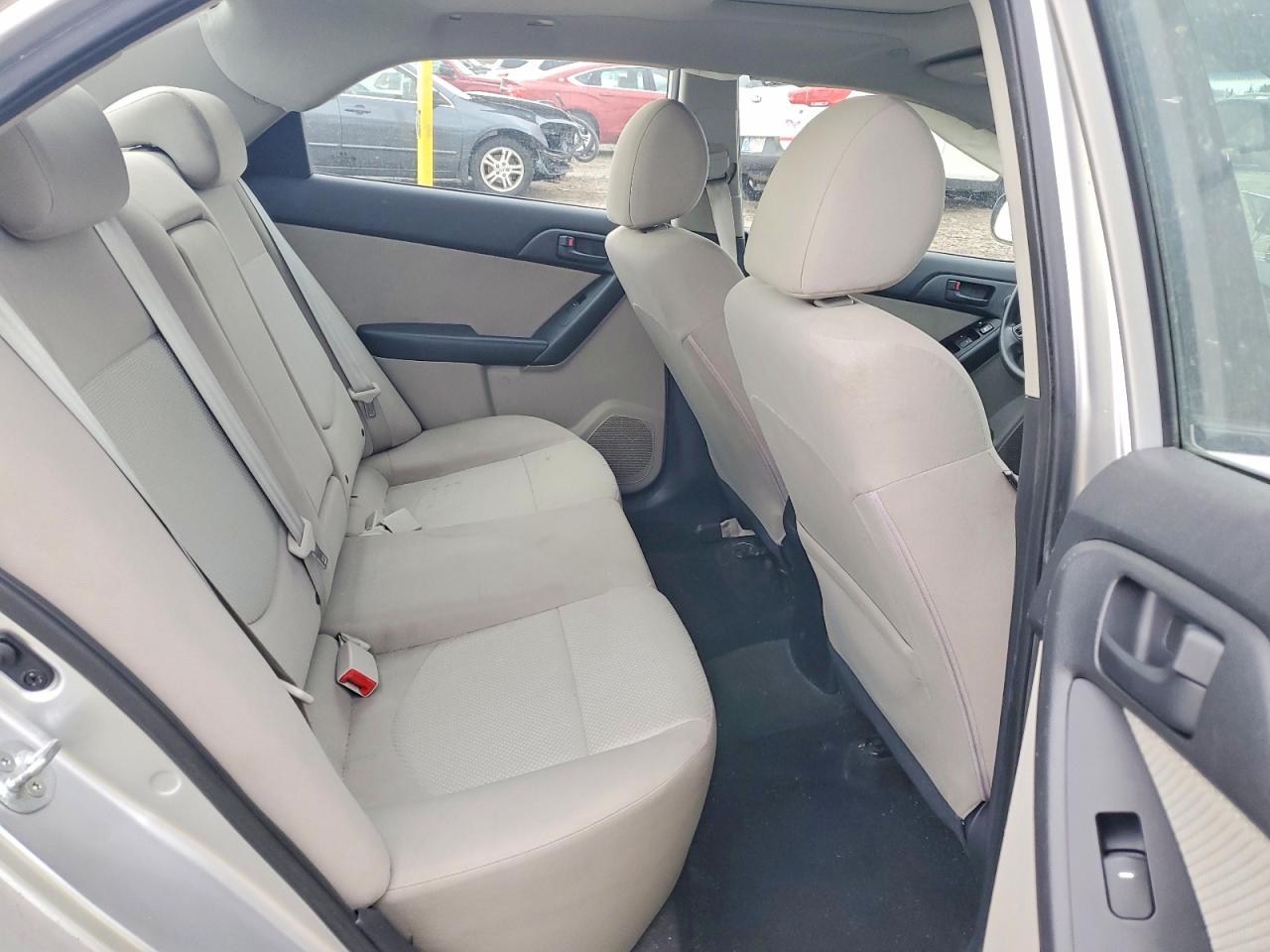 2010 KIA FORTE EX photo 10