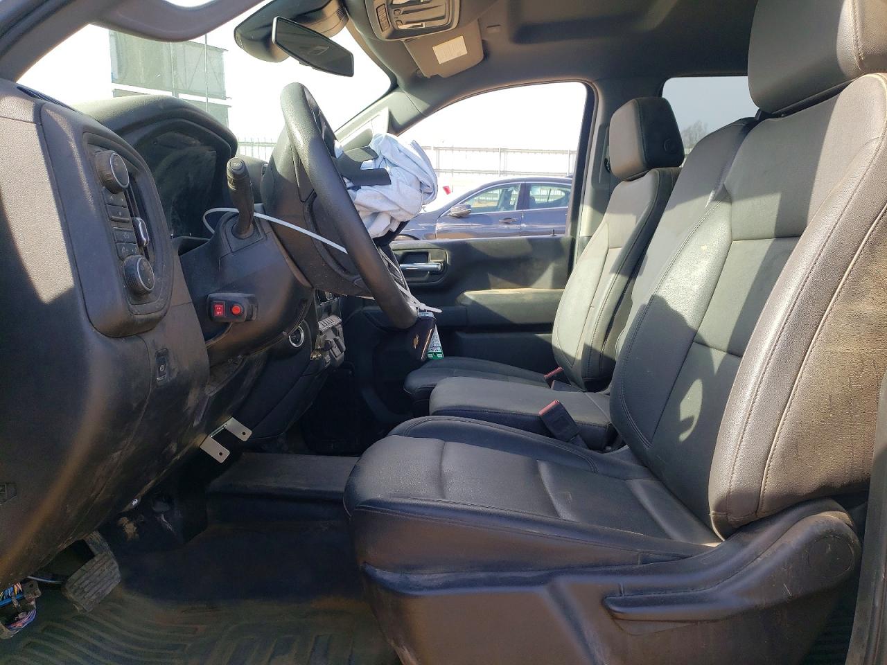 2025 CHEVROLET SILVERADO K2500 HEAVY DUTY photo 13
