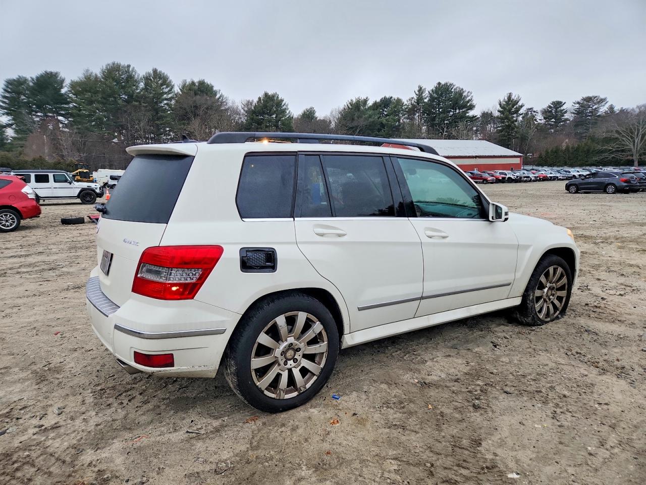 2011 MERCEDES-BENZ GLK 350 4MATIC photo 3