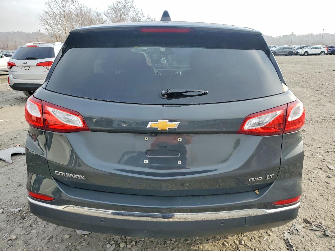 2020 CHEVROLET EQUINOX LT photo 6