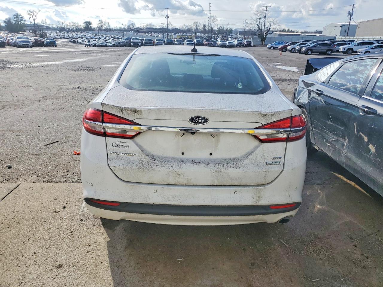 2017 FORD FUSION SE photo 11