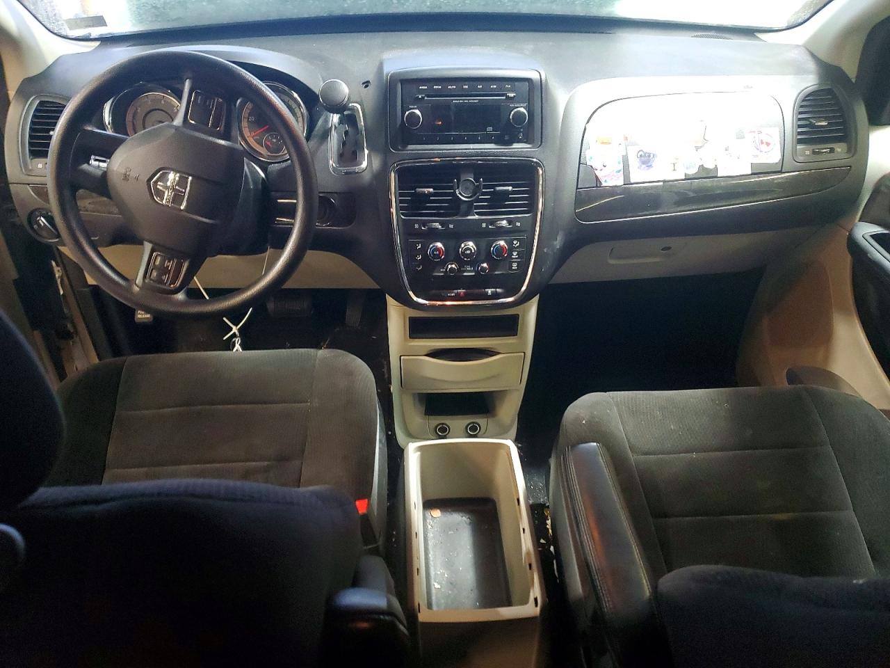 2013 DODGE GRAND CARAVAN SE photo 15