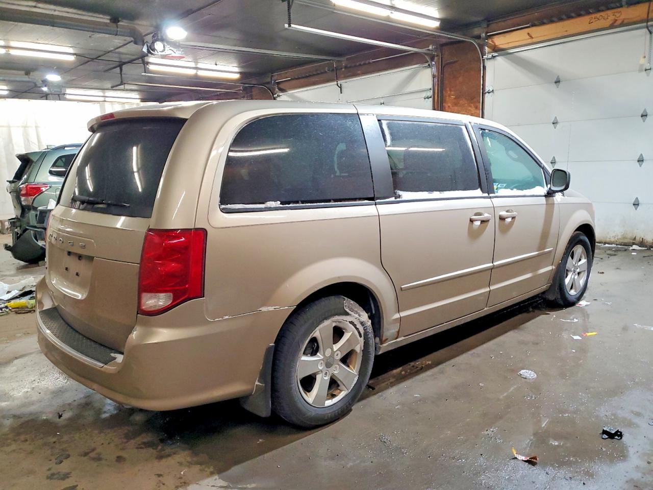2013 DODGE GRAND CARAVAN SE photo 5