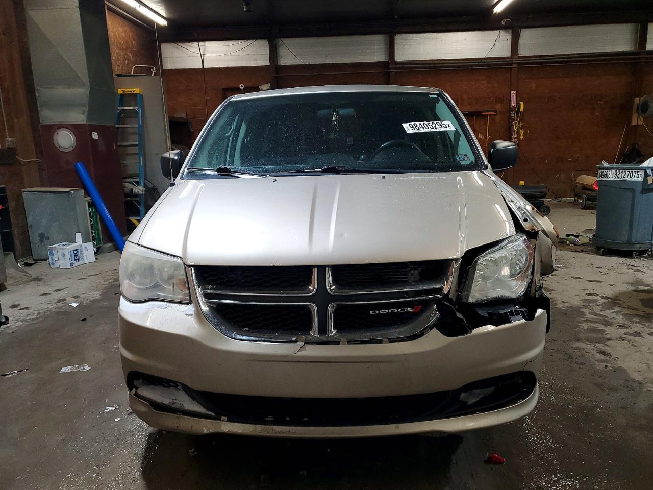 2013 DODGE GRAND CARAVAN SE photo 9