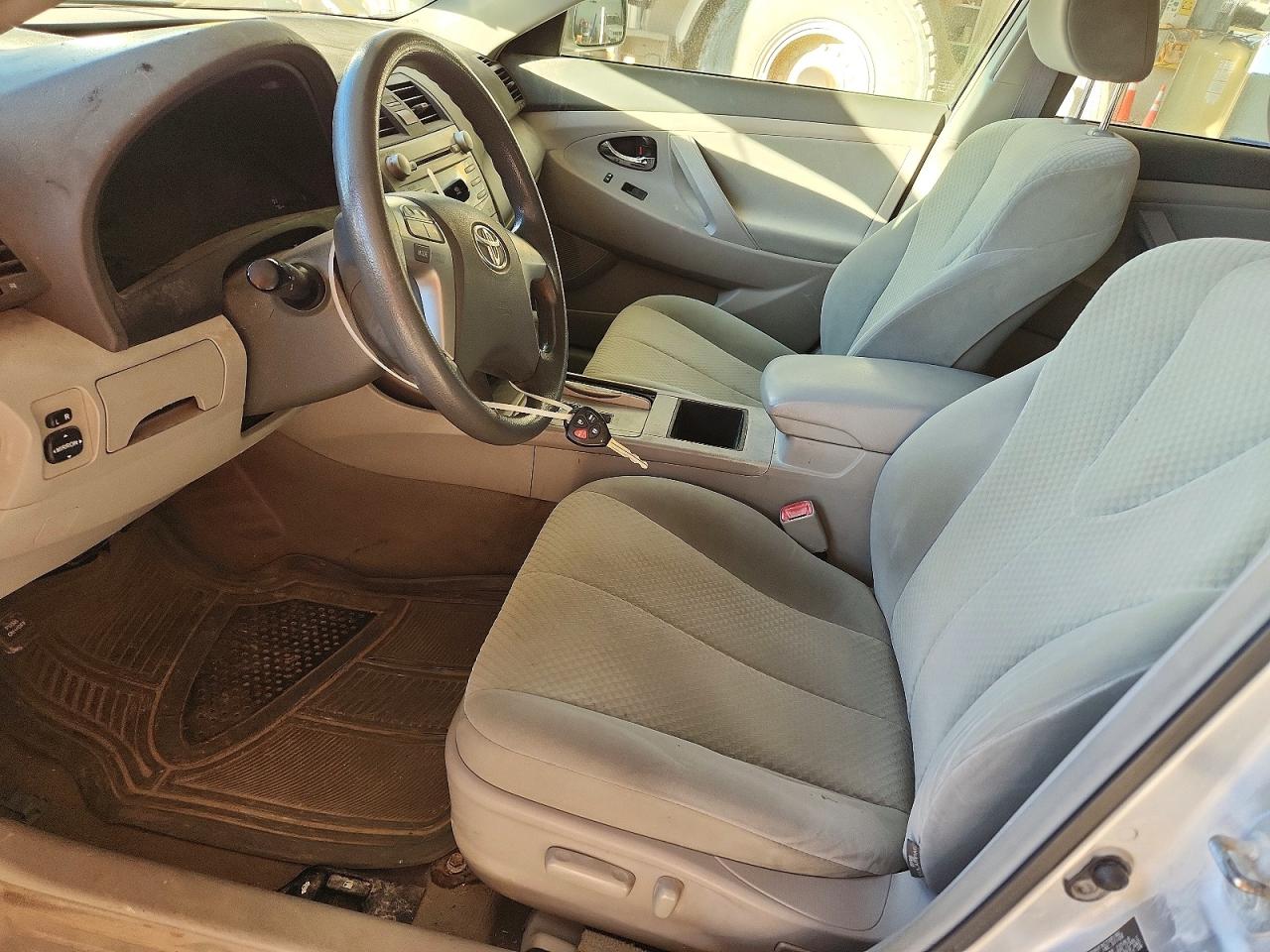 2009 TOYOTA CAMRY BASE photo 7