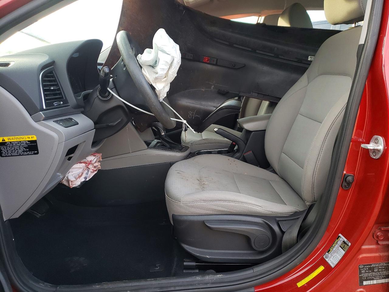 2017 HYUNDAI ELANTRA SE photo 7
