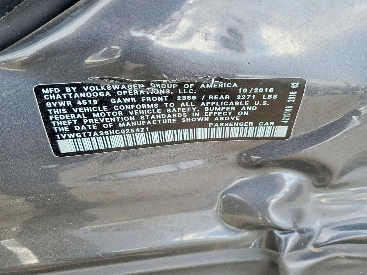2017 VOLKSWAGEN PASSAT SE photo 12