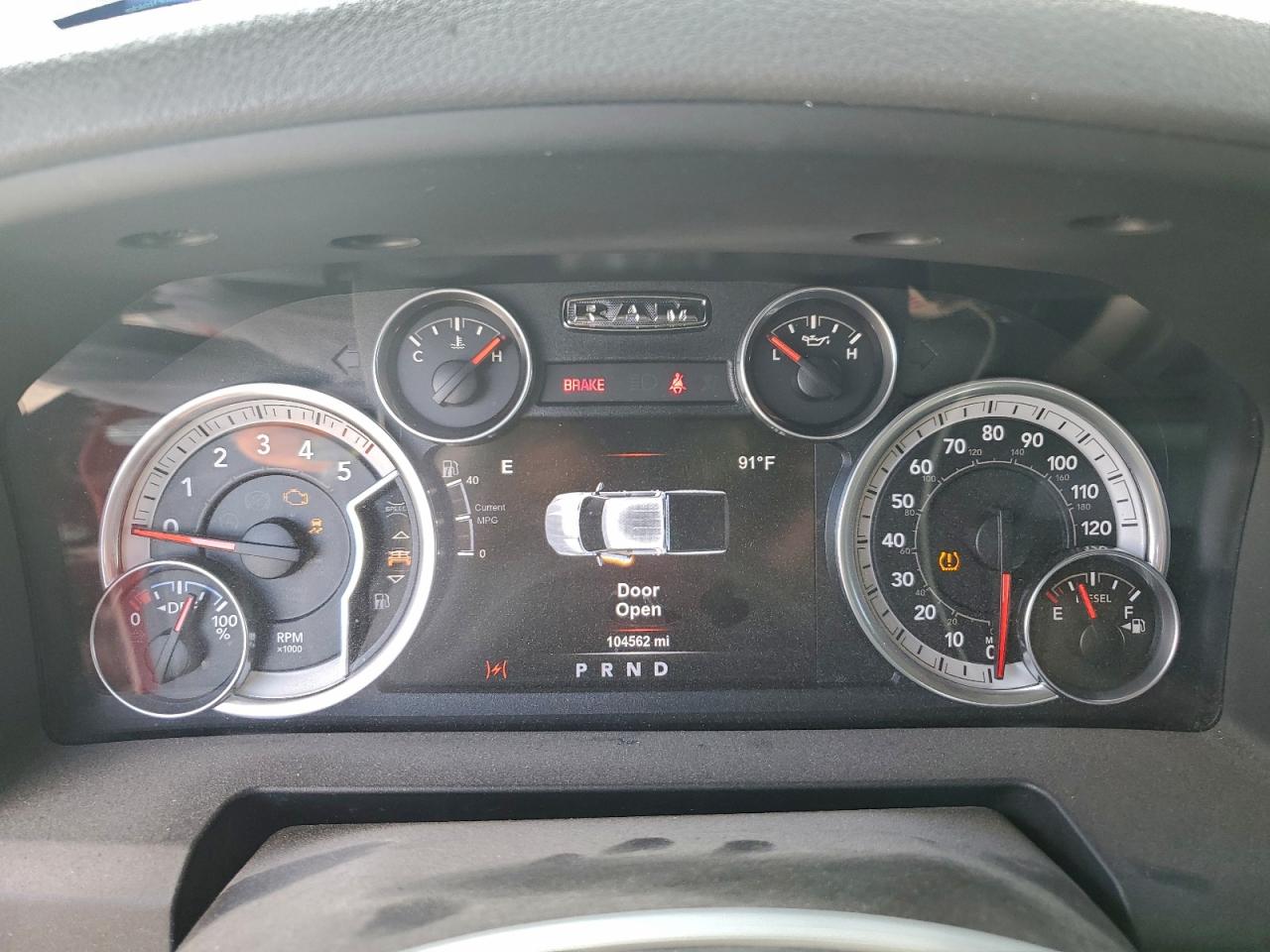 2015 RAM 1500 SLT photo 17