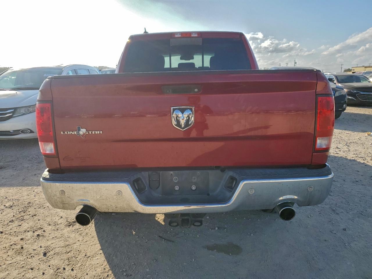 2015 RAM 1500 SLT photo 11