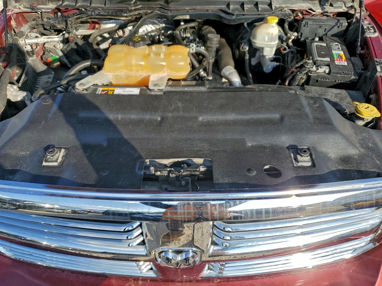 2015 RAM 1500 SLT photo 21