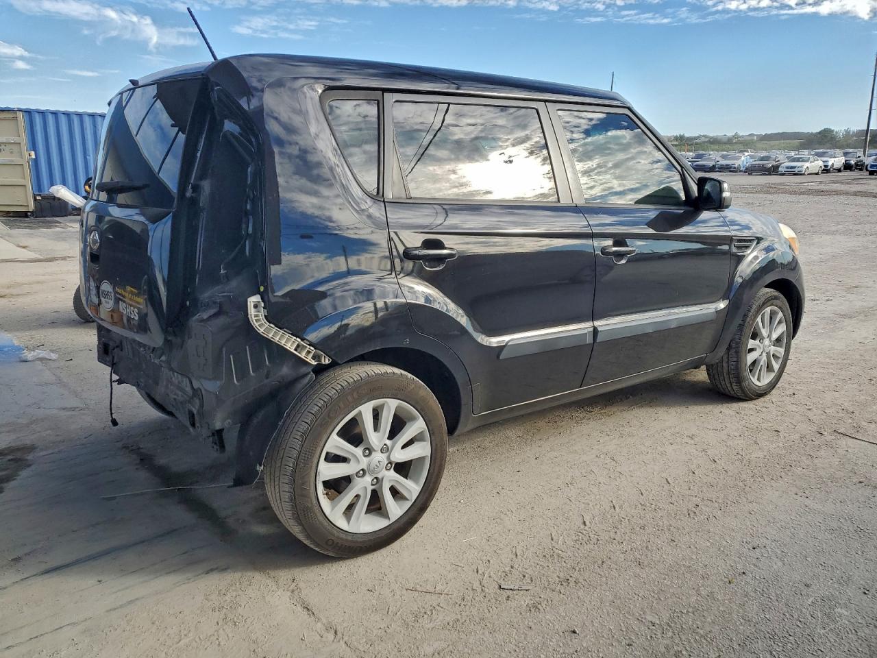 2013 KIA SOUL + photo 5