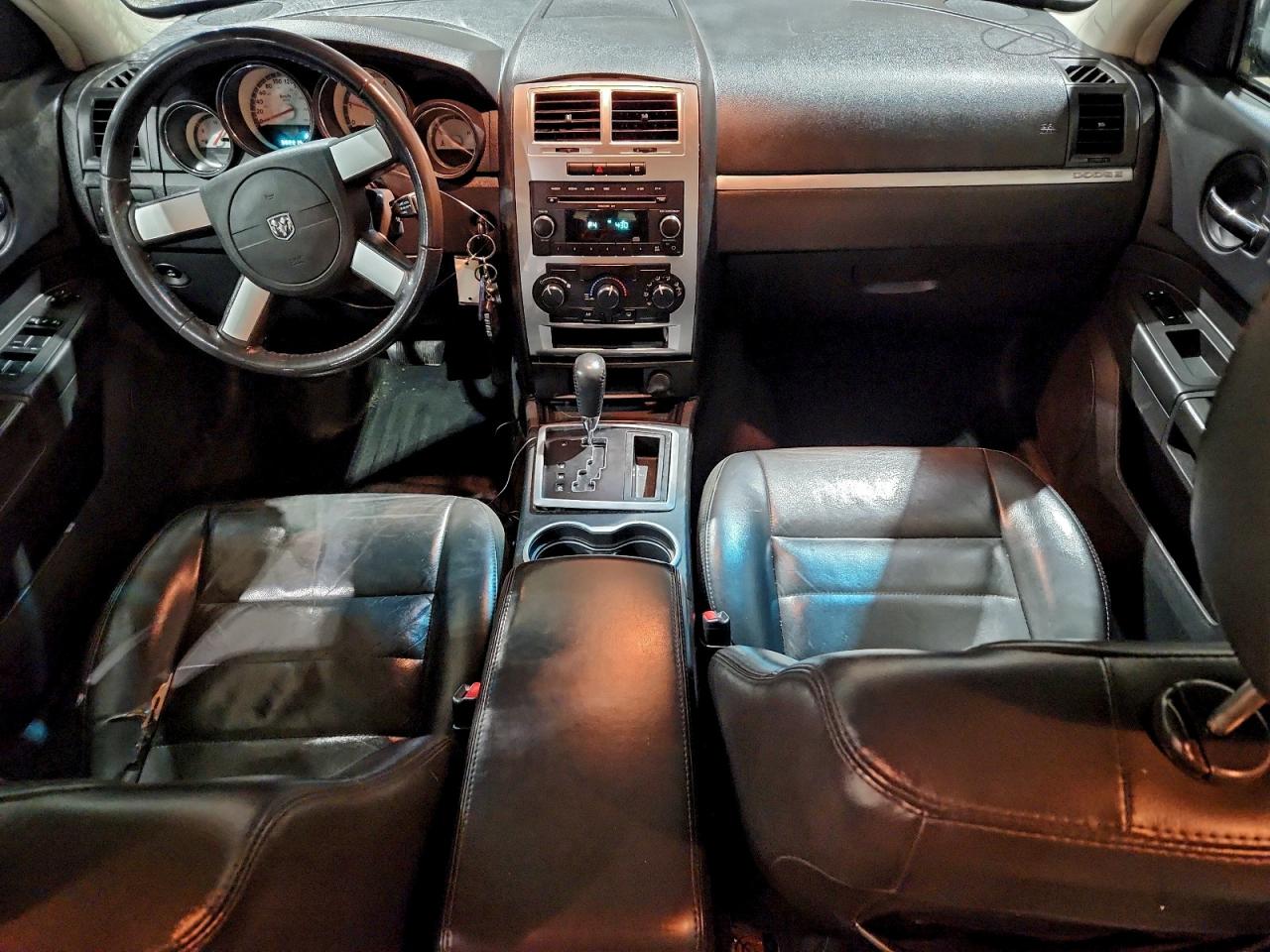 2010 DODGE CHARGER SXT photo 8