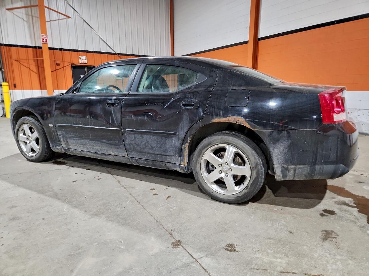 2010 DODGE CHARGER SXT photo 2