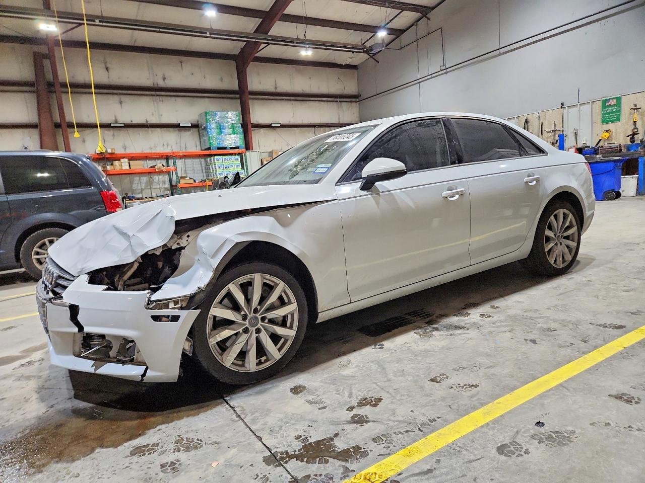 2017 AUDI A4