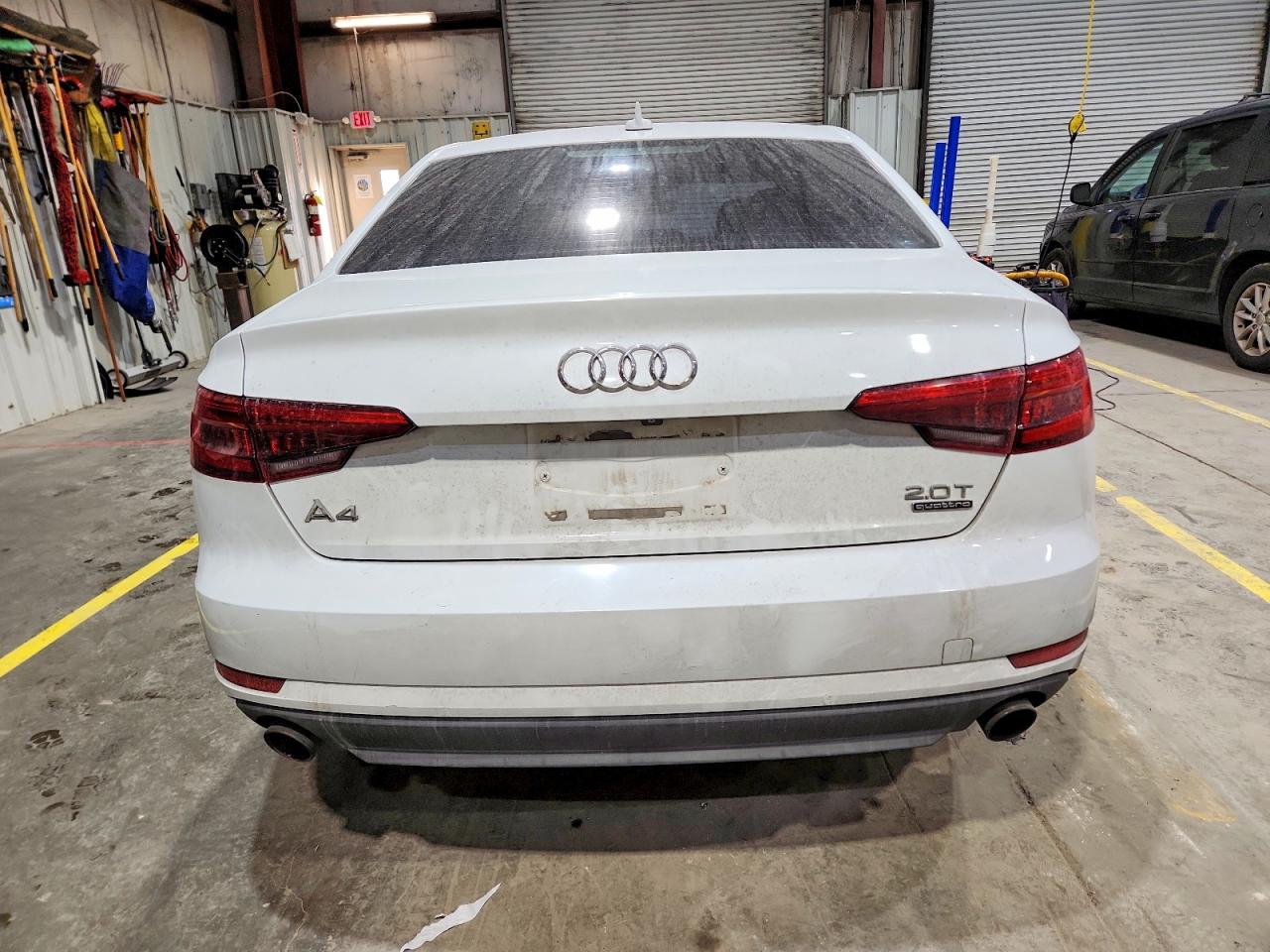 2017 AUDI A4 PREMIUM photo 6