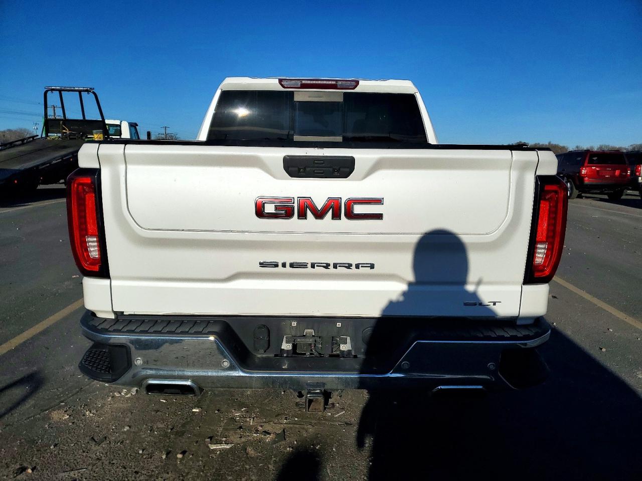 2020 GMC SIERRA K1500 SLT photo 6