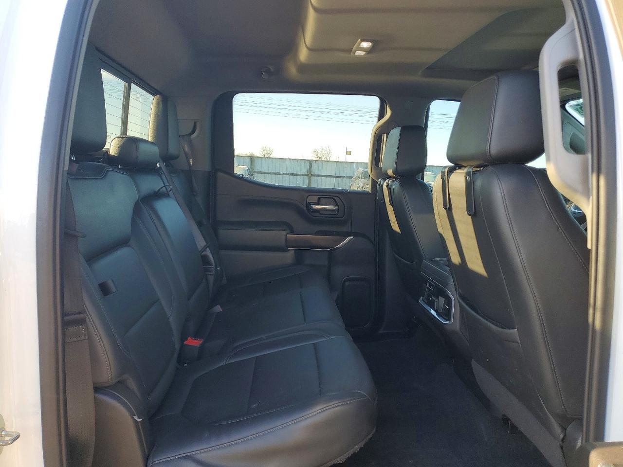 2020 GMC SIERRA K1500 SLT photo 10