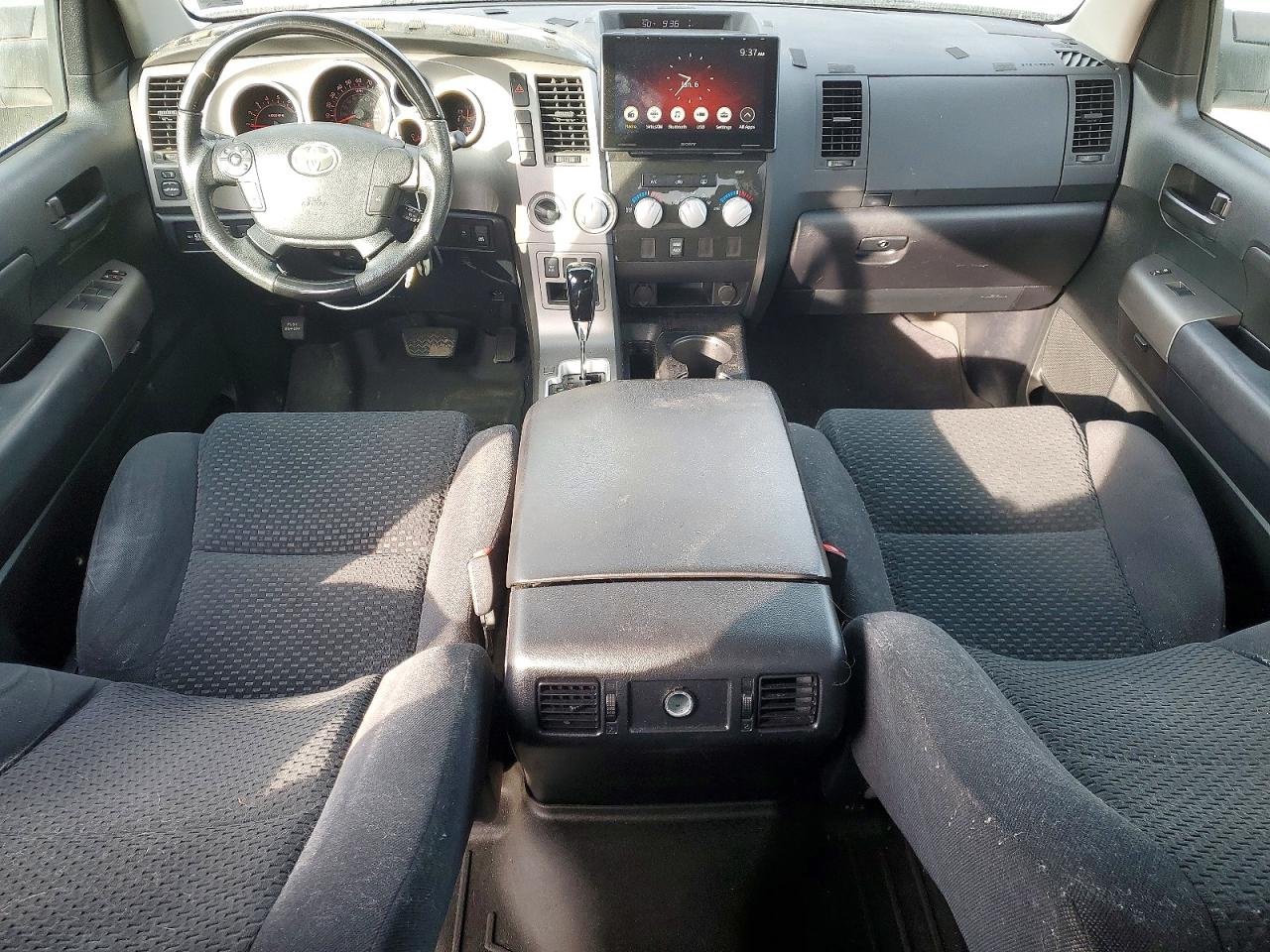 2012 TOYOTA TUNDRA CREWMAX SR5 photo 8