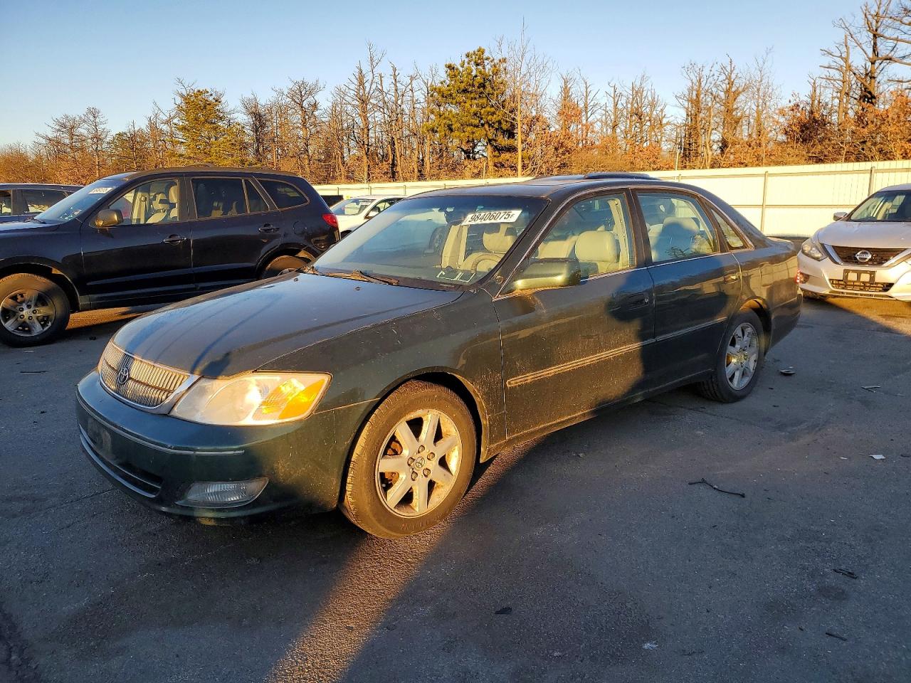 2000 TOYOTA AVALON
