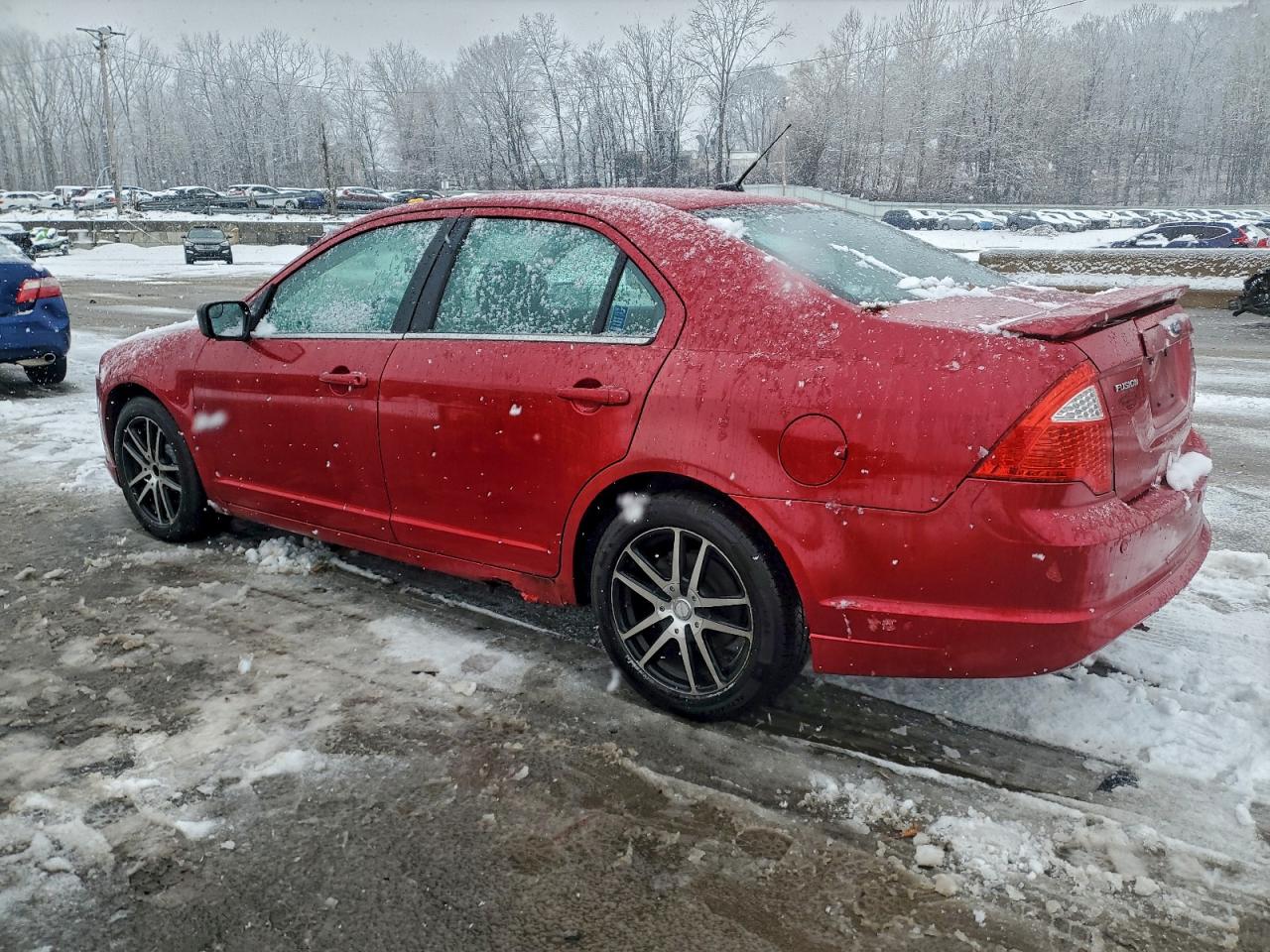 2011 FORD FUSION SE photo 2