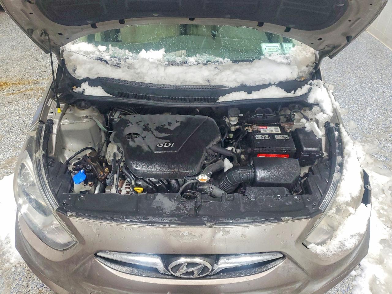 2012 HYUNDAI ACCENT GLS photo 11