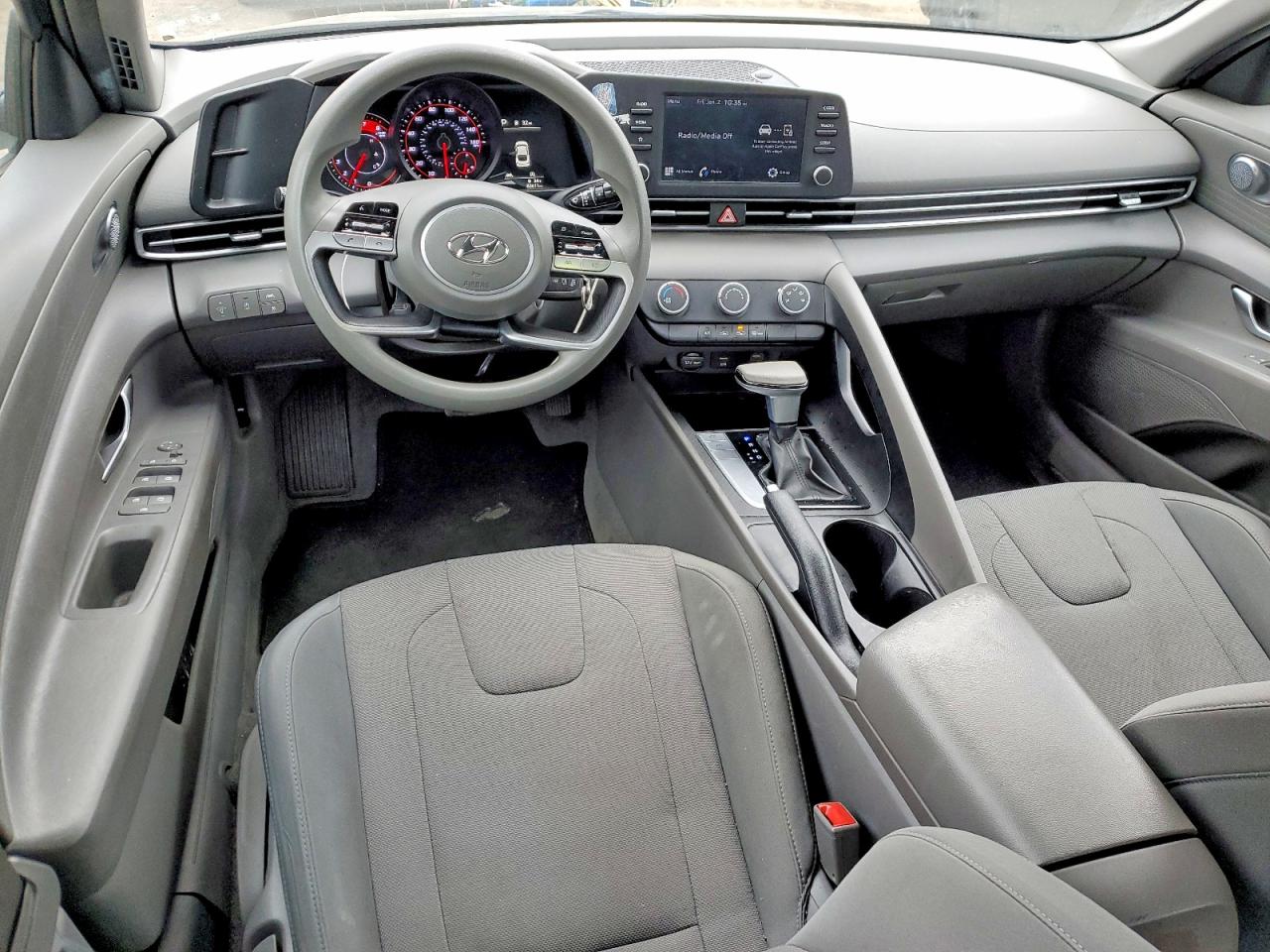 2021 HYUNDAI ELANTRA SE photo 8