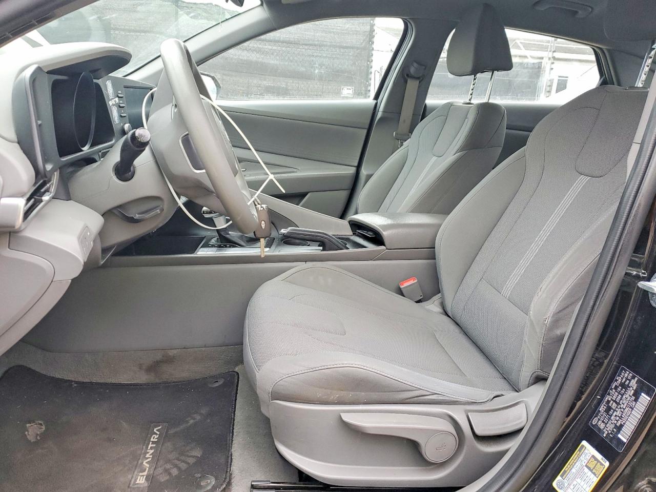 2021 HYUNDAI ELANTRA SE photo 7