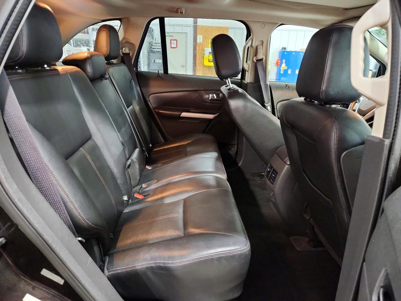 2014 FORD EDGE SEL photo 28