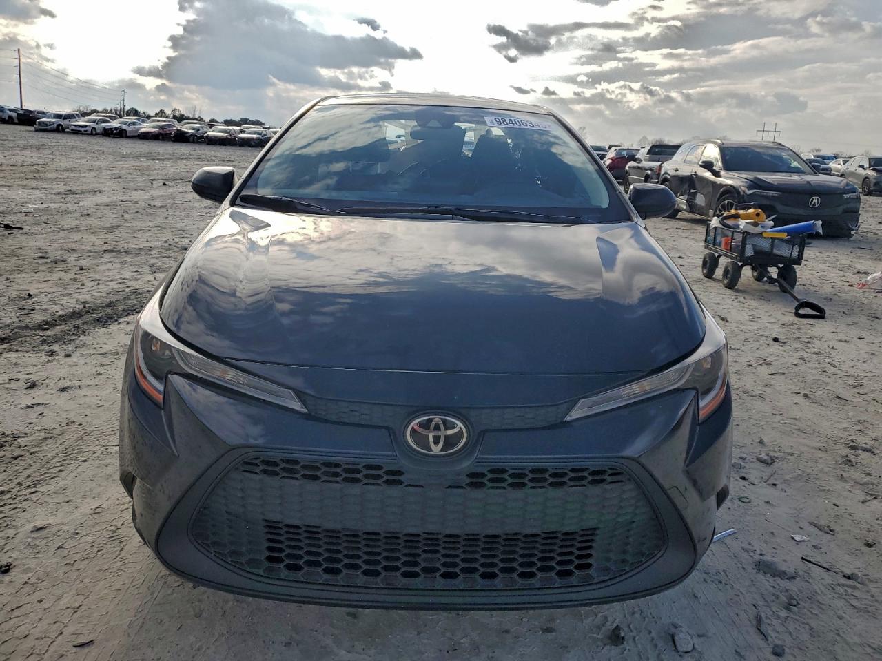 2022 TOYOTA COROLLA LE photo 5