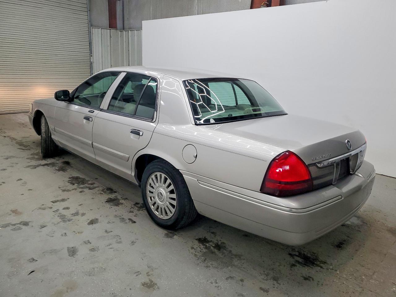 2006 MERCURY GRAND MARQUIS LS photo 2