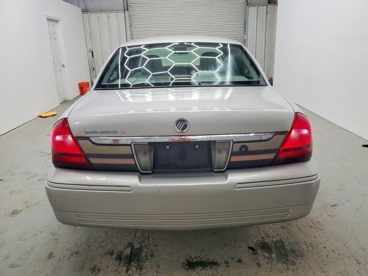 2006 MERCURY GRAND MARQUIS LS photo 6