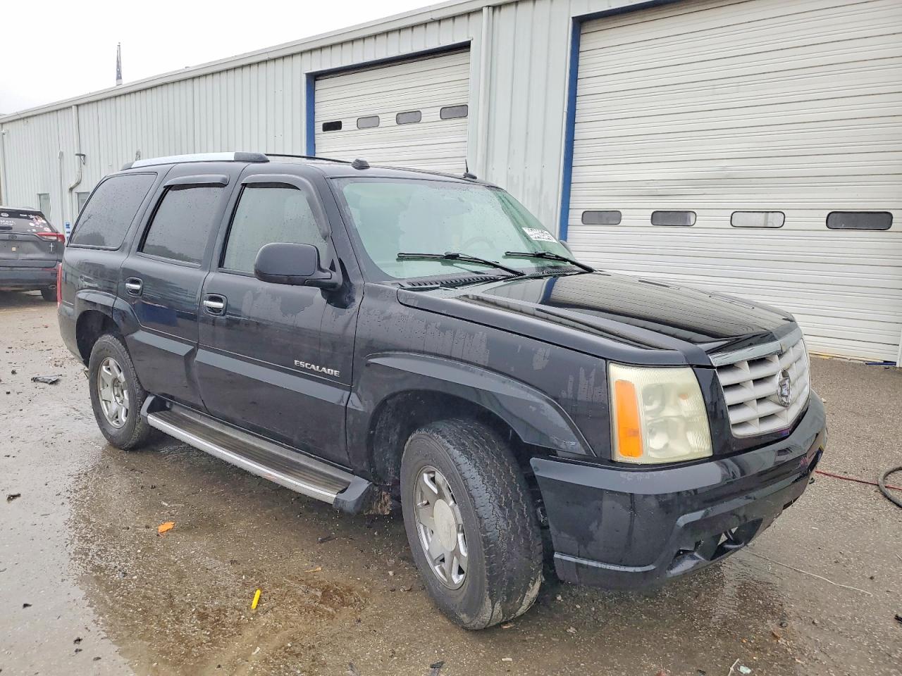 2004 CADILLAC ESCALADE LUXURY photo 4