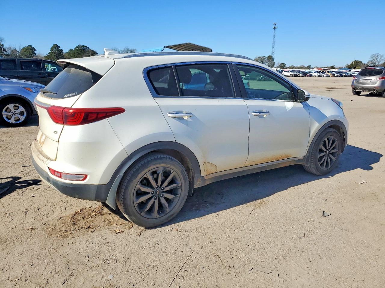 2018 KIA SPORTAGE EX photo 3