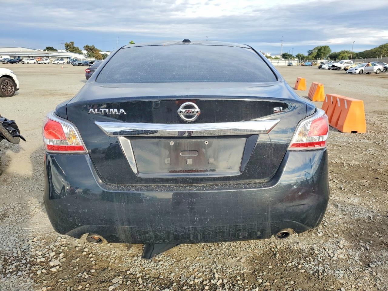 2015 NISSAN ALTIMA photo 6