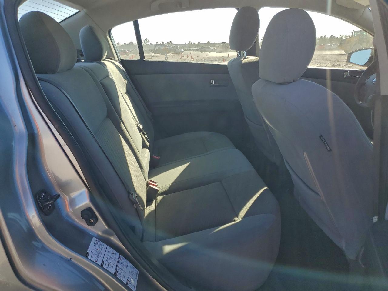 2010 NISSAN SENTRA 2.0 photo 10