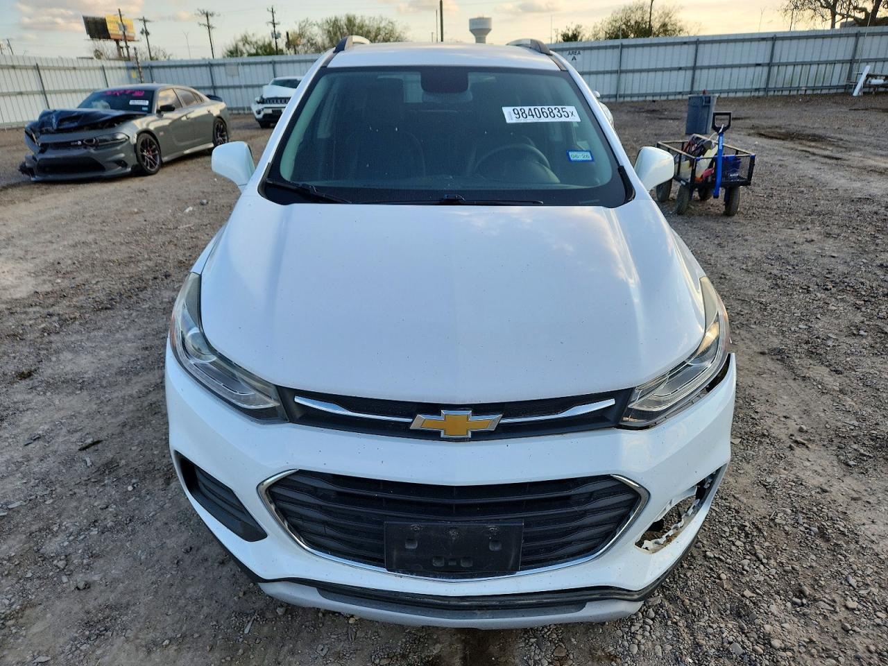 2020 CHEVROLET TRAX 1LT photo 5